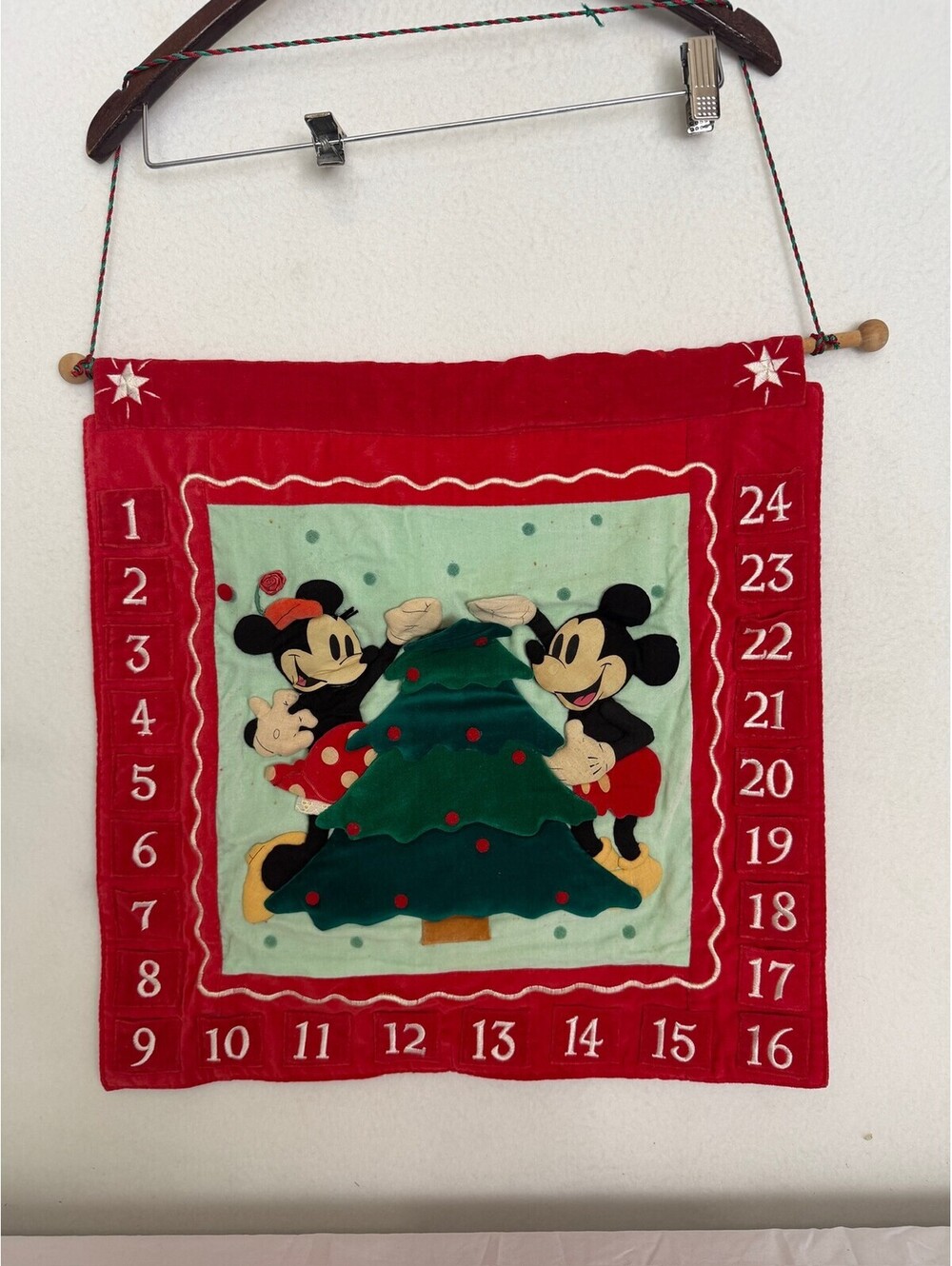 Vintage Disney Mickey & Minnie Mouse Christmas Advent Calendar S-18